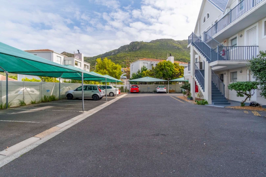 To Let 1 Bedroom Property for Rent in Beach Estate Western Cape